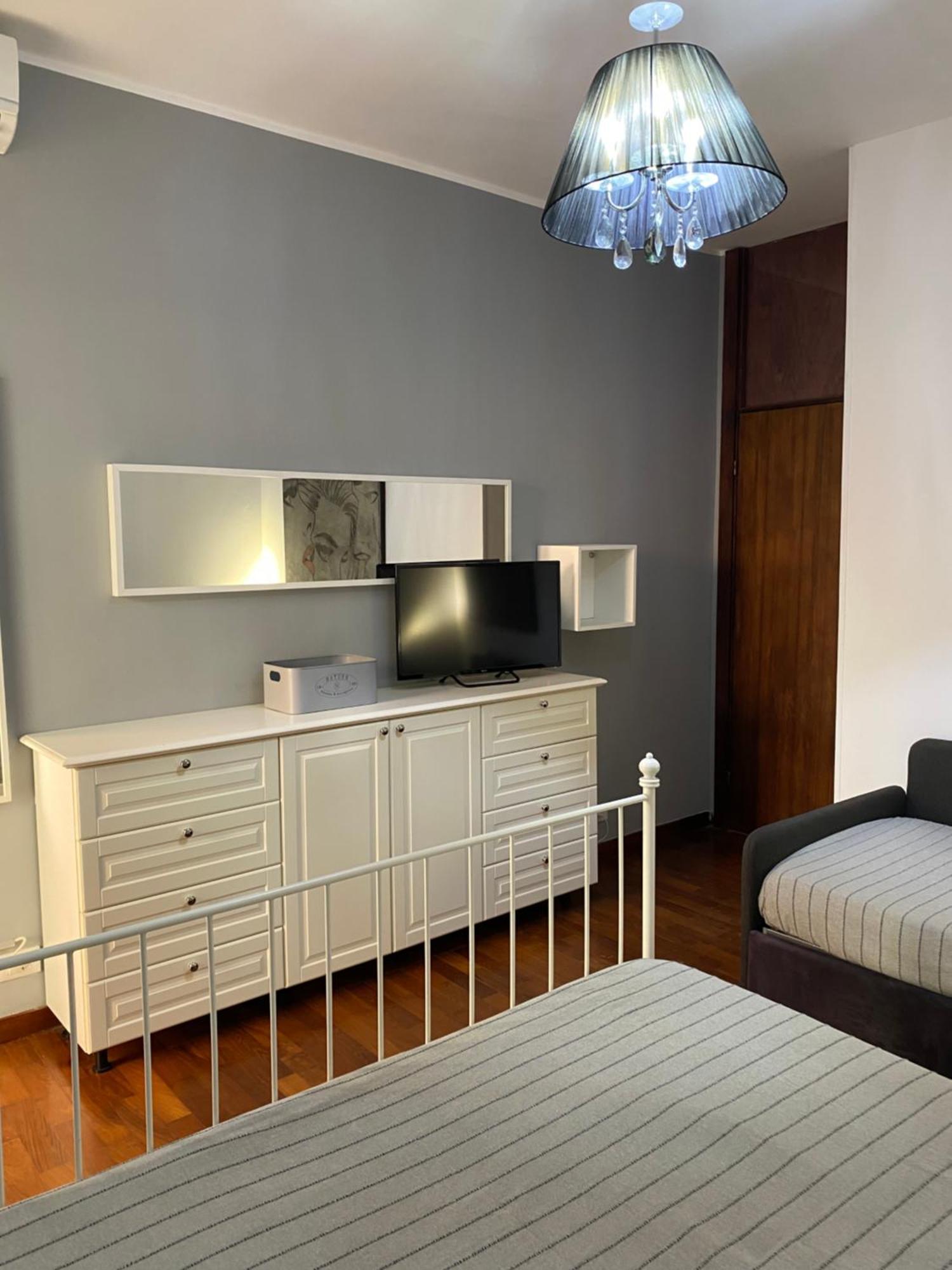 Silent Bay Apartments 东塞斯特里 外观 照片